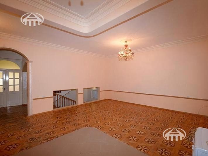 Առանձնատուն · 7 սեն. · 540 մ² · Աջափնյակ