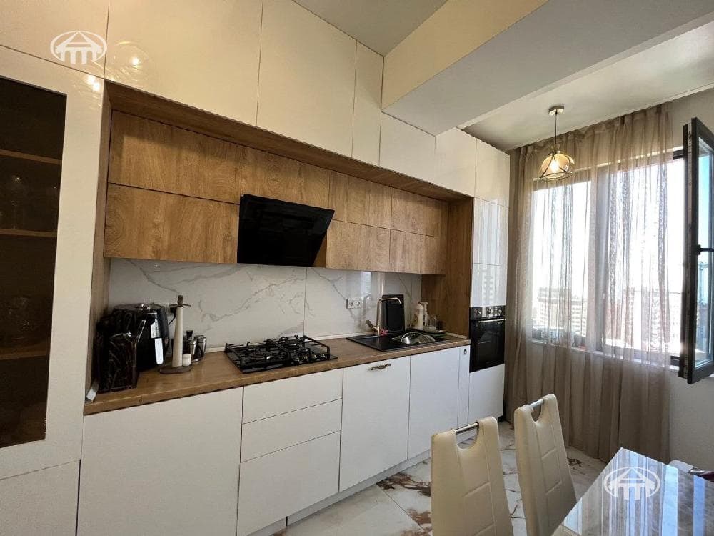 Apartment · 3 rooms · 96 m² · Arabkir
