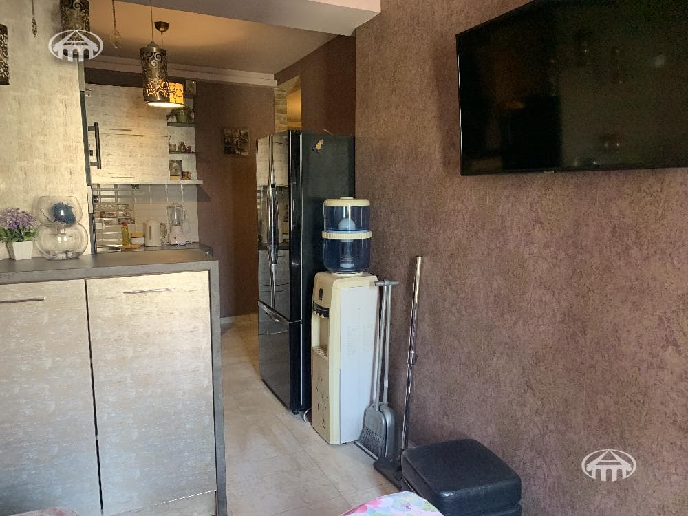 Apartment · 2 rooms · 55 m² · Kentron — photo 13 / 16