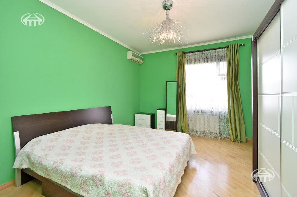 Особняк · 5 комн. · 416 м² · Давташен