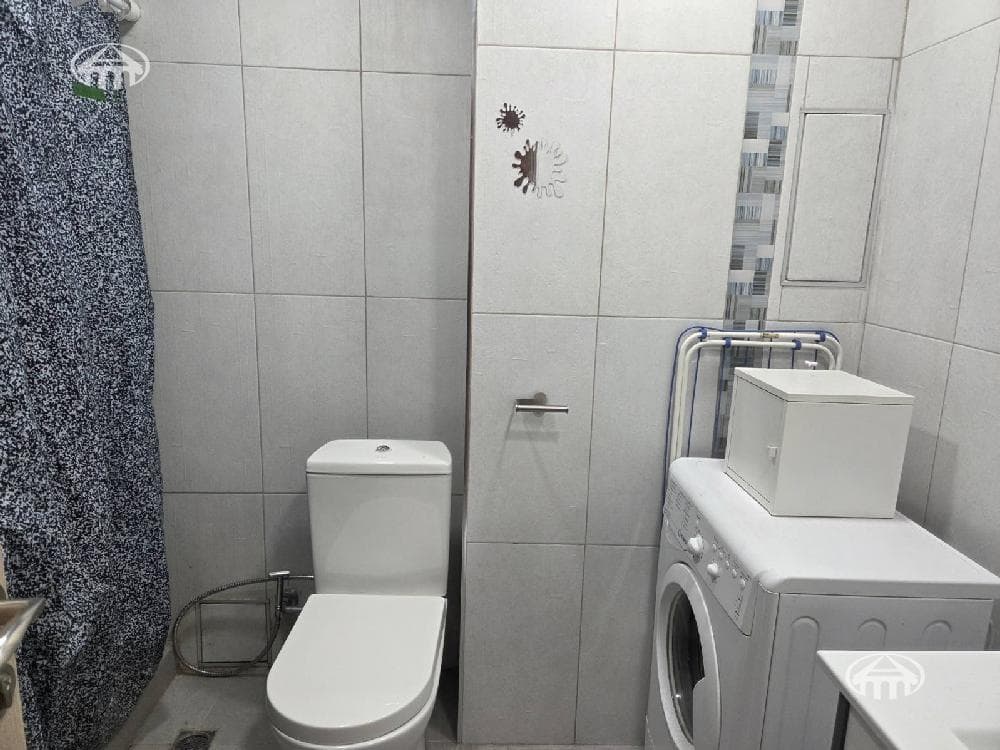 Բնակարան · 2 սեն. · 45 մ² · Կենտրոն