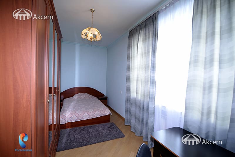 Квартира · 3 комн. · 80 м² · Кентрон