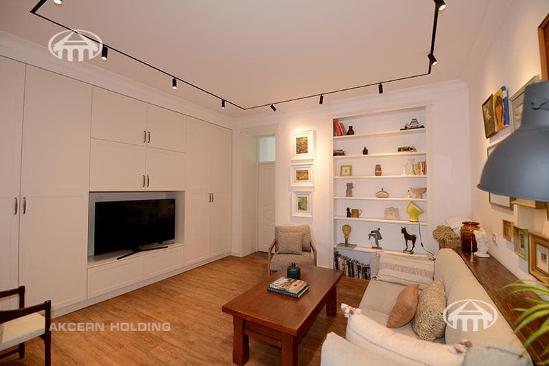 Apartment · 3 rooms · 99 m² · Kentron