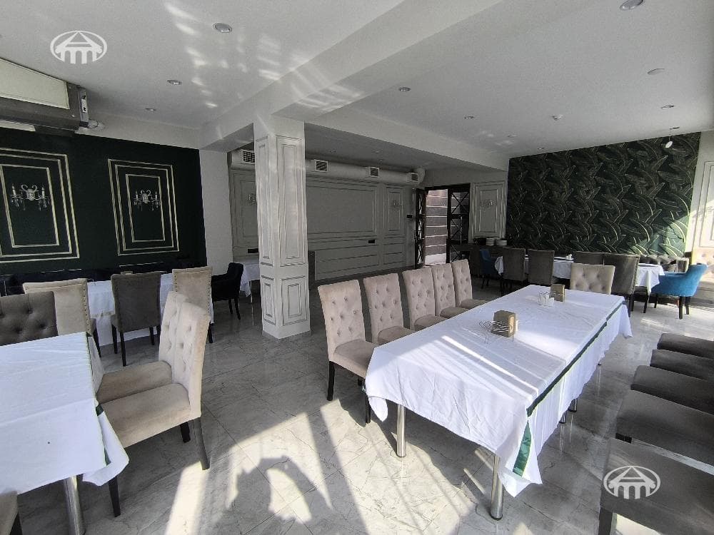 Ресторан · 240 м² · Кентрон