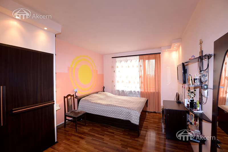 Квартира · 3 комн. · 85 м² · Арабкир