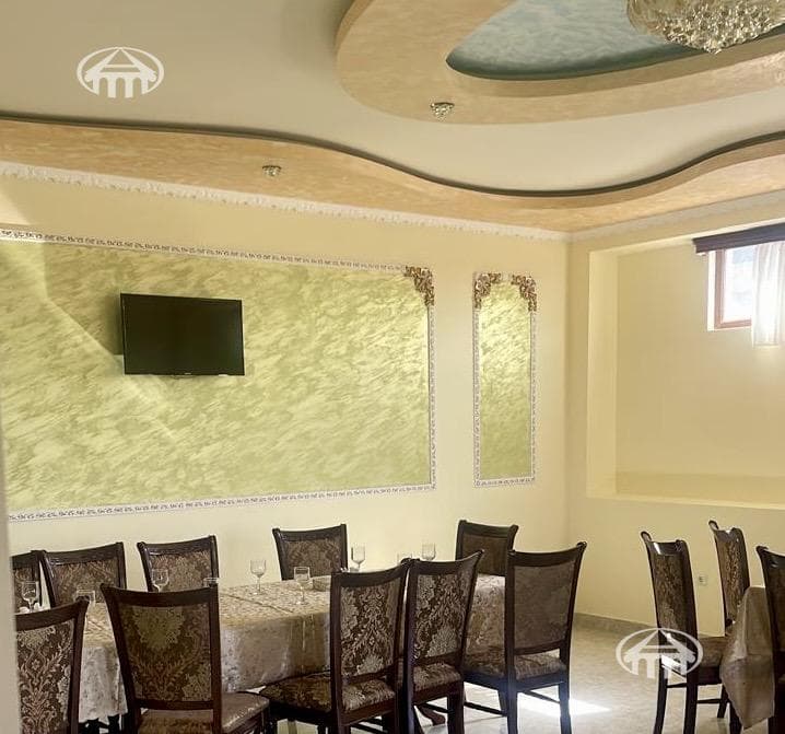 Ресторан · 725 м² · Еранос