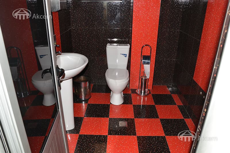 Ресторан · 778 м² · Давташен