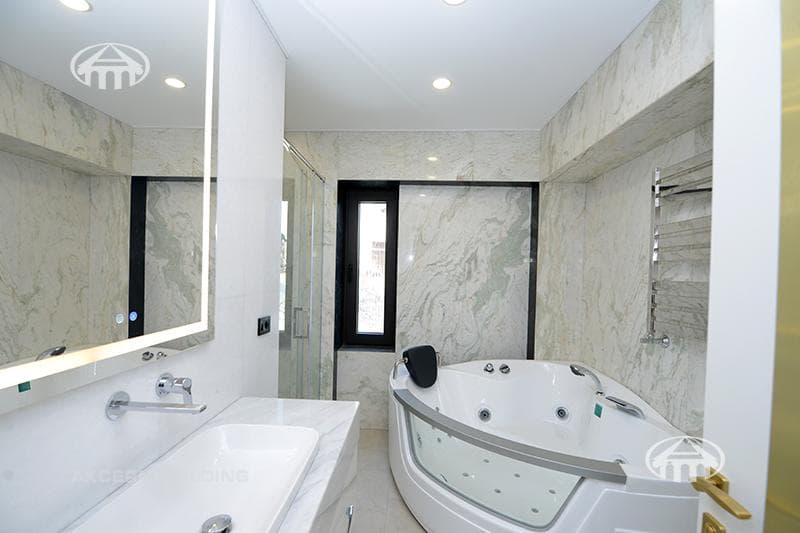 Mansion · 6 rooms · 1,022 m² · Kentron