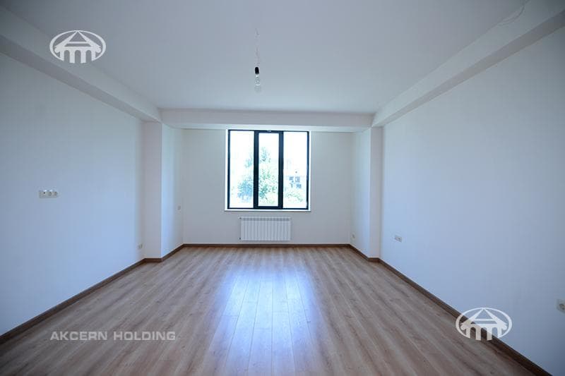House · 5 rooms · 394 m² · Arabkir