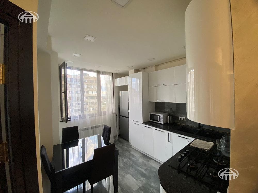 Apartment · 2 rooms · 41.3 m² · Kentron