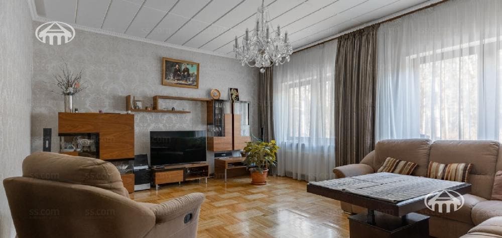 Mansion · 5 rooms · 187 m² · Latvia