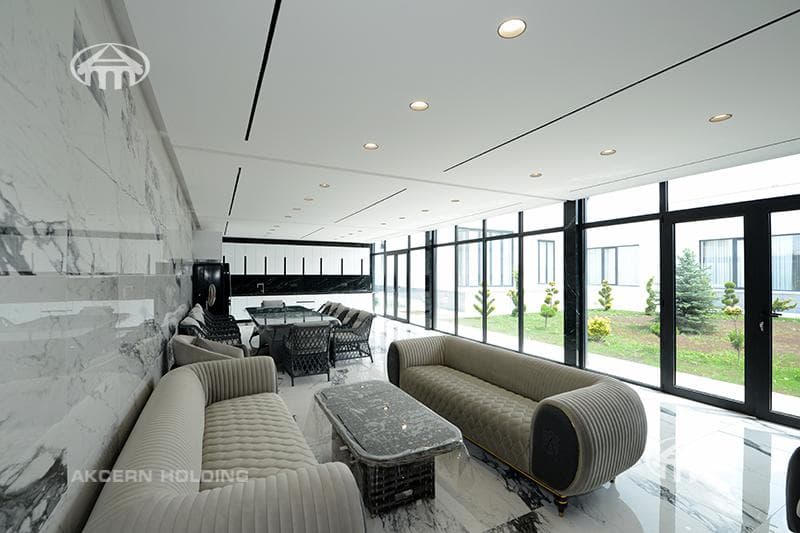 Mansion · 6 rooms · 334 m² · v. Arinj