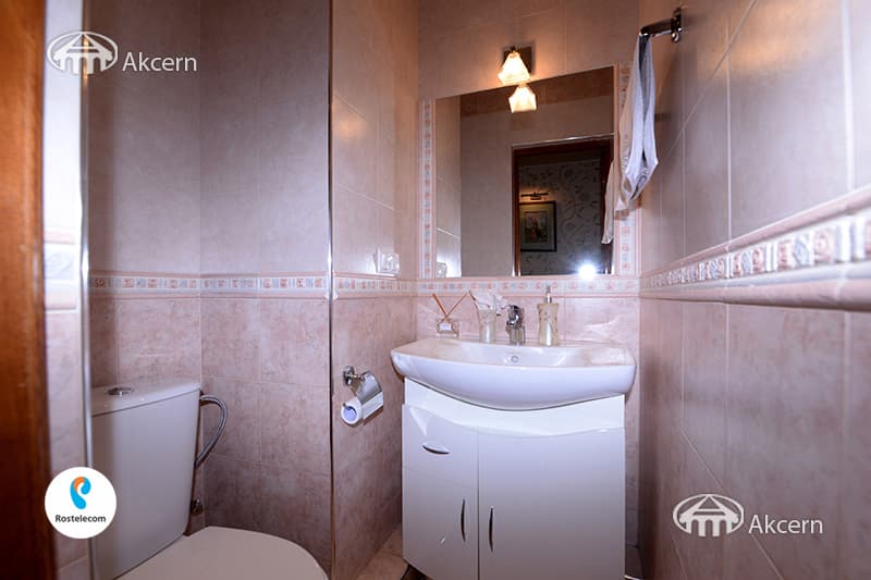 Квартира · 4 комн. · 156 м² · Кентрон