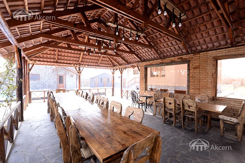 Առանձնատուն · 6 սեն. · 532 մ² · Զովունի