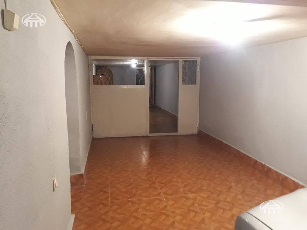 Առանձնատուն · 6 սեն. · 498 մ² · Քանաքեռ-Զեյթուն