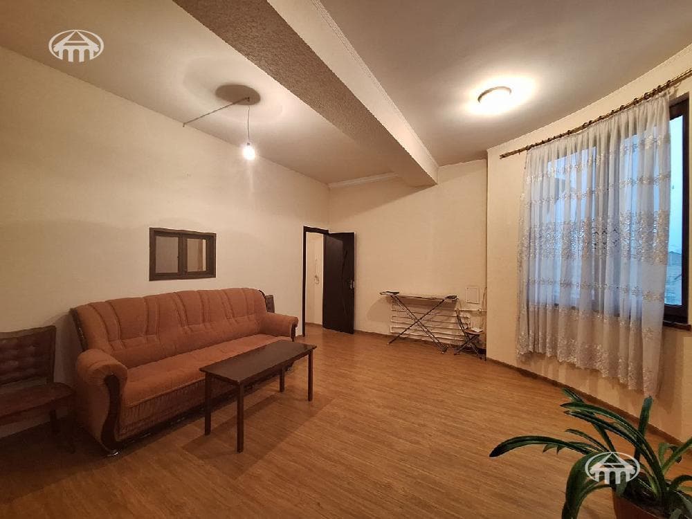 Apartment · 3 rooms · 94 m² · Ajapnyak