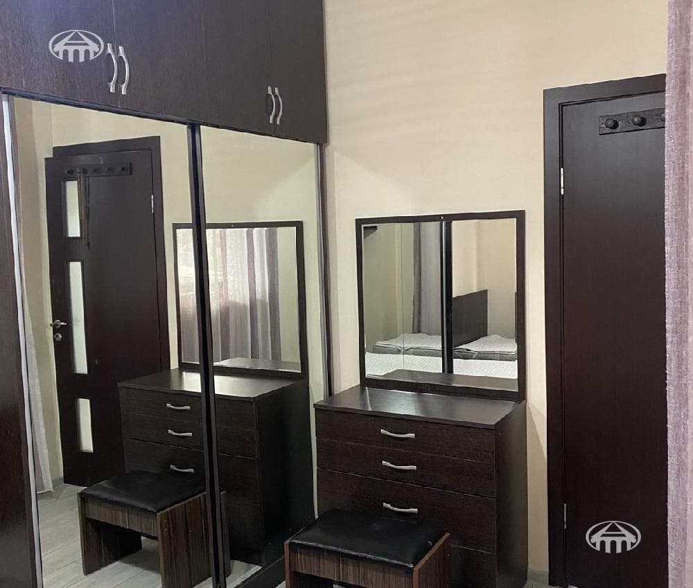 Квартира · 3 комн. · 105 м² · Арабкир