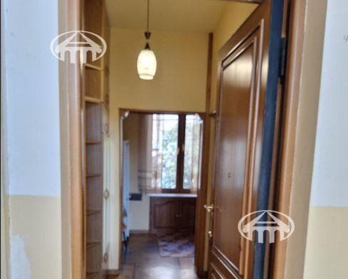 Apartment · 1 rooms · 37 m² · Kentron