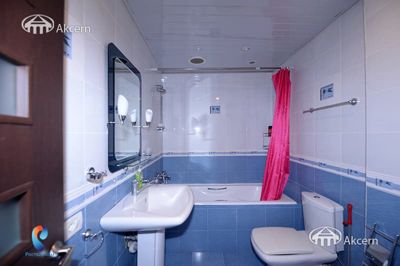 Квартира · 3 комн. · 80 м² · Кентрон