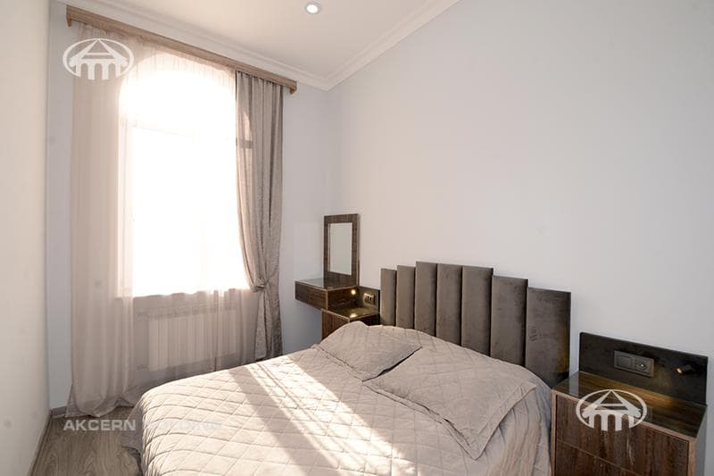 Apartment · 3 rooms · 66 m² · Arabkir