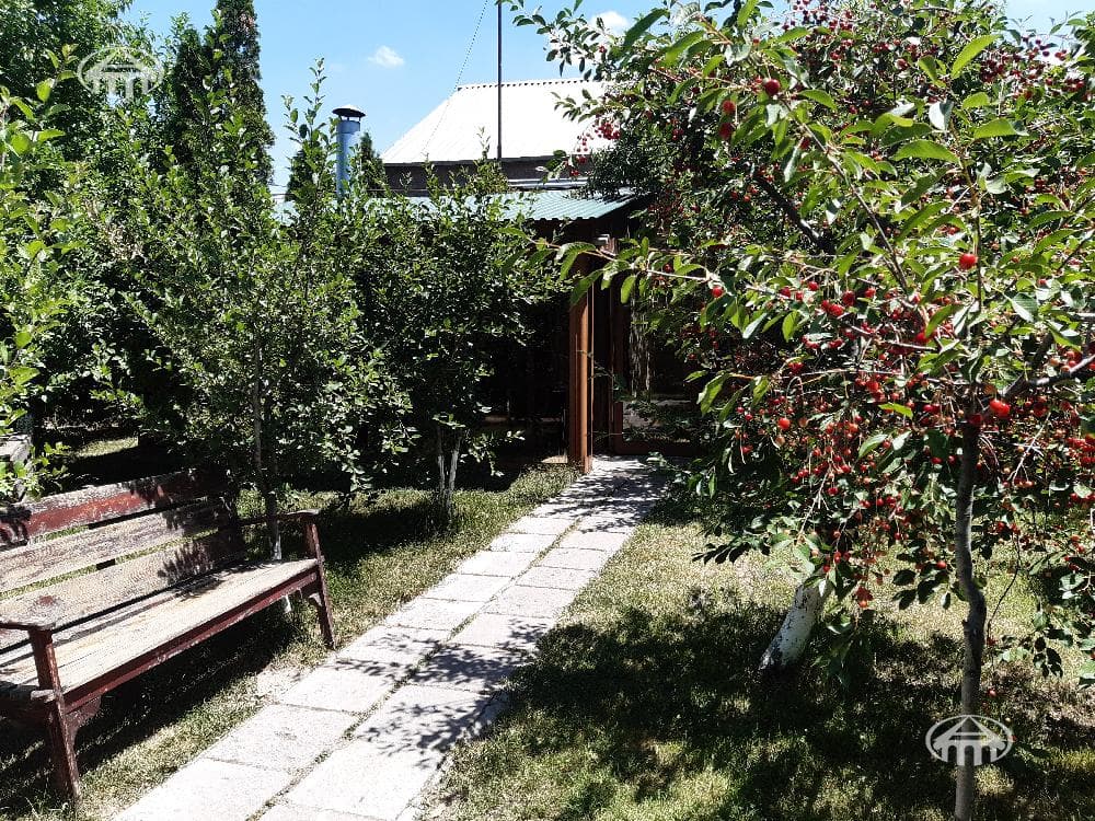 Ресторан · 590 м² · Джрвеж