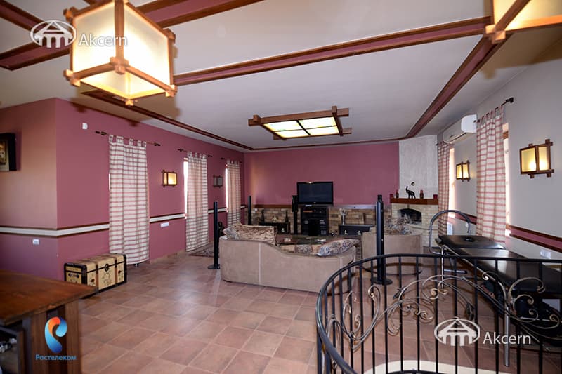 House · 6 rooms · 280 m² · Arabkir