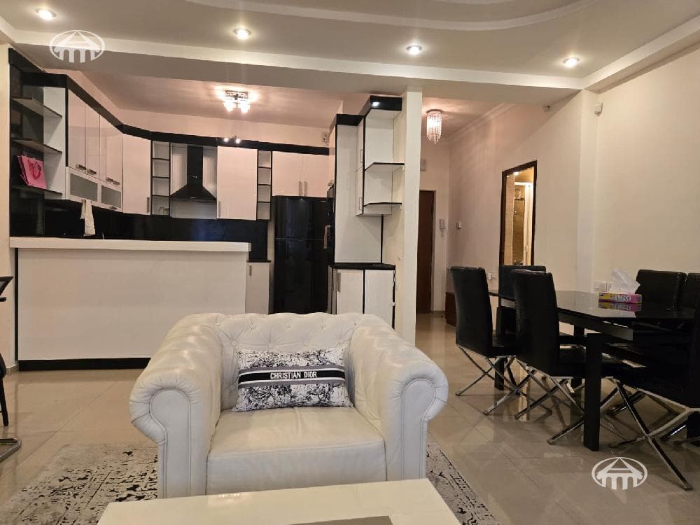 Квартира · 3 комн. · 136 м² · Кентрон