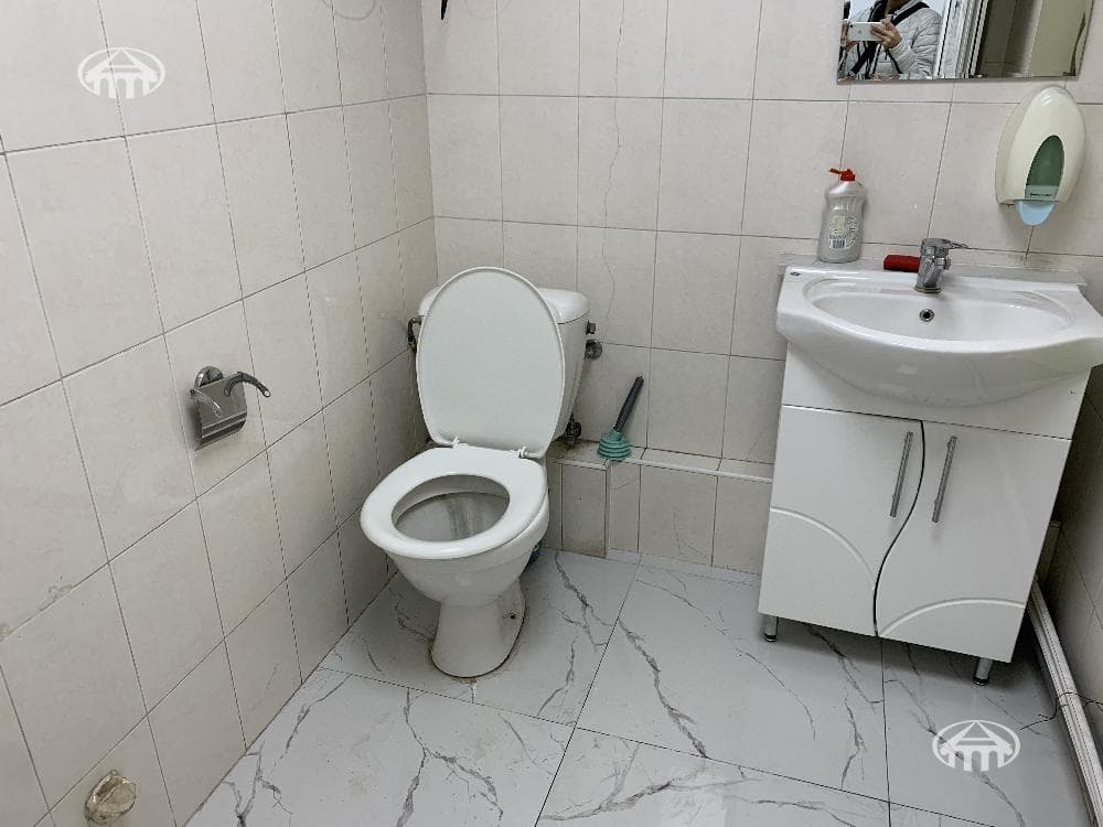 Office · 15 m² · Kentron