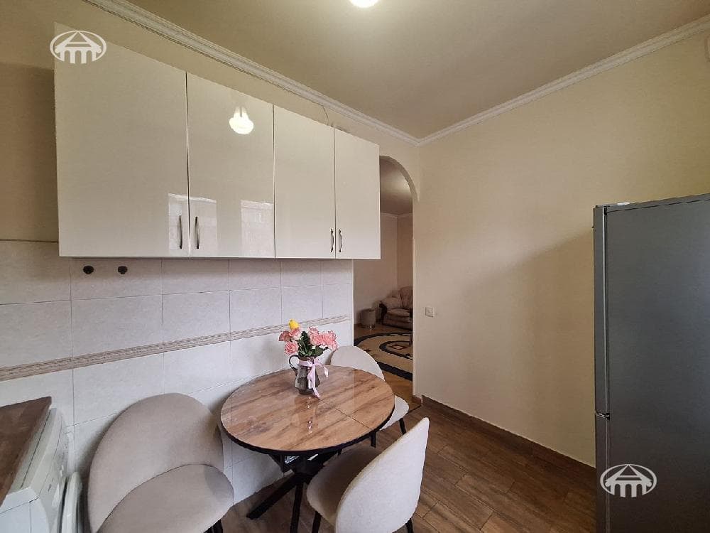 Apartment · 2 rooms · 56 m² · Arabkir
