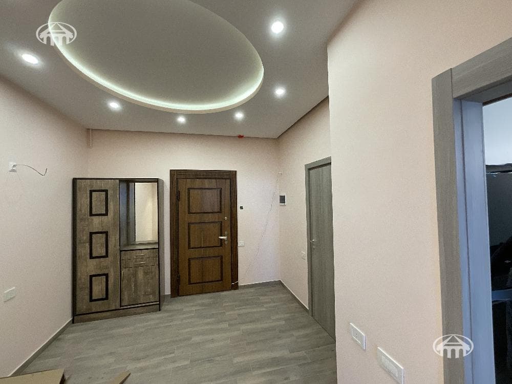 Apartment · 2 rooms · 65 m² · Kanaker-Zeytun