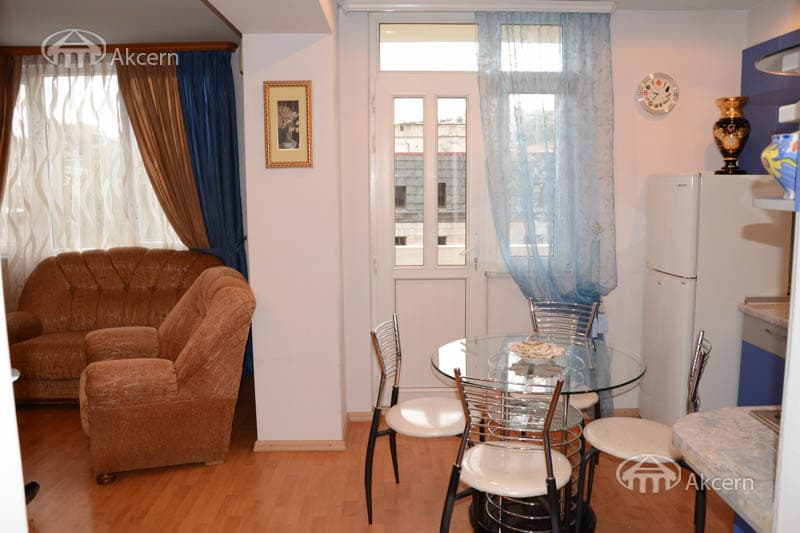 Բնակարան · 1 սեն. · 42 մ² · Կենտրոն