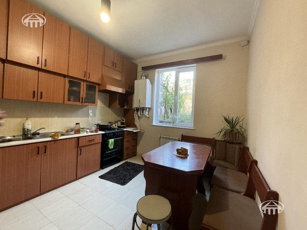 Office · 141 m² · Arabkir