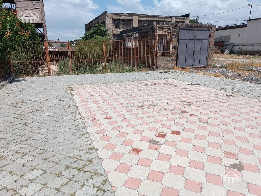 Հողատարածք · 4947 մ² · Էրեբունի