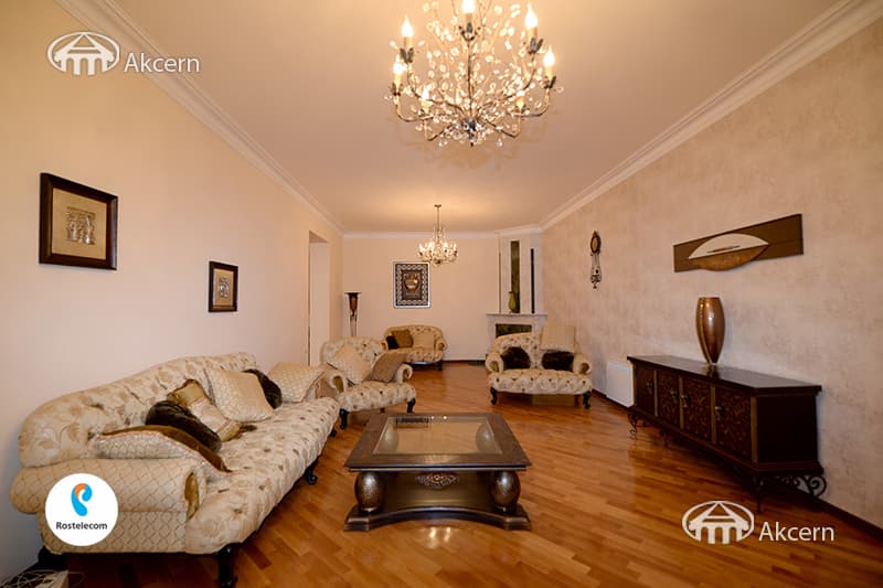Առանձնատուն · 6 սեն. · 863 մ² · Նորք-Մարաշ