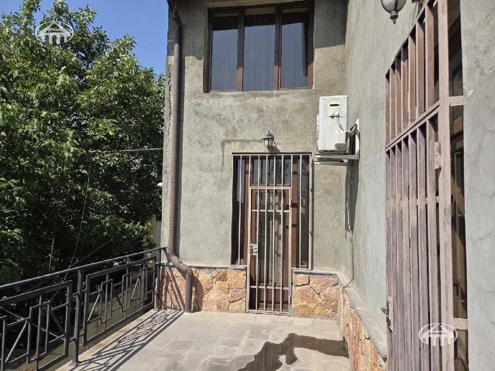 Office · 594 m² · Ajapnyak