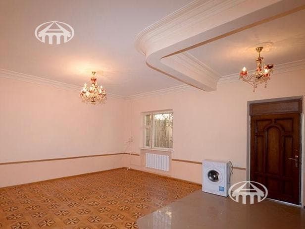 Առանձնատուն · 7 սեն. · 540 մ² · Աջափնյակ