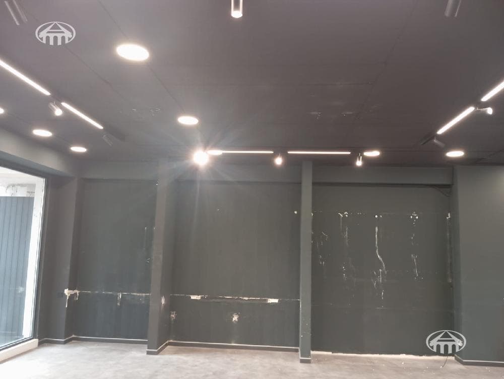 Office · 142 m² · Kentron