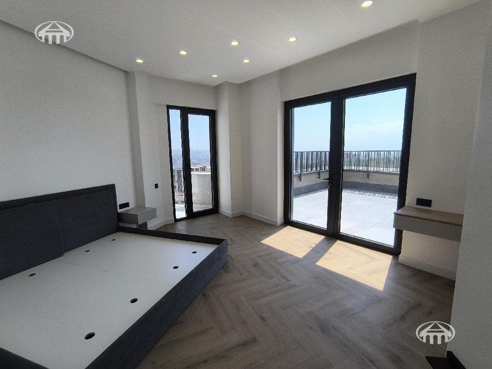 Apartment · 6 rooms · 352 m² · Arabkir