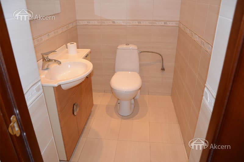 Mansion · 7 rooms · 615 m² · Kentron