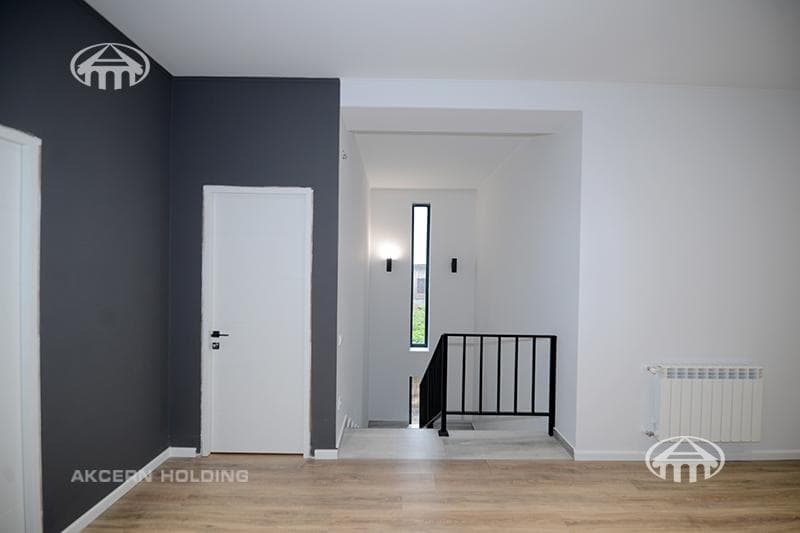 Mansion · 7 rooms · 228 m² · Zovuni