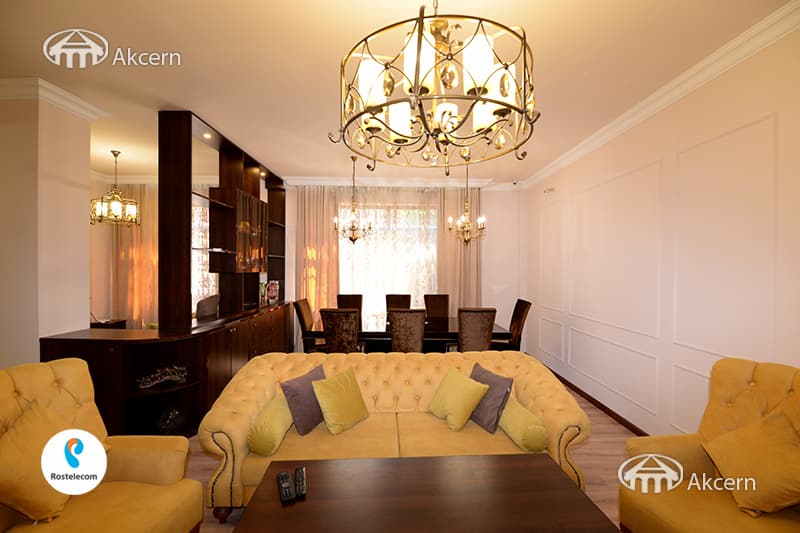 Дом · 4 комн. · 340 м² · Кентрон