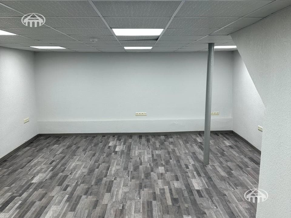 Магазин · 177 м² · Кентрон