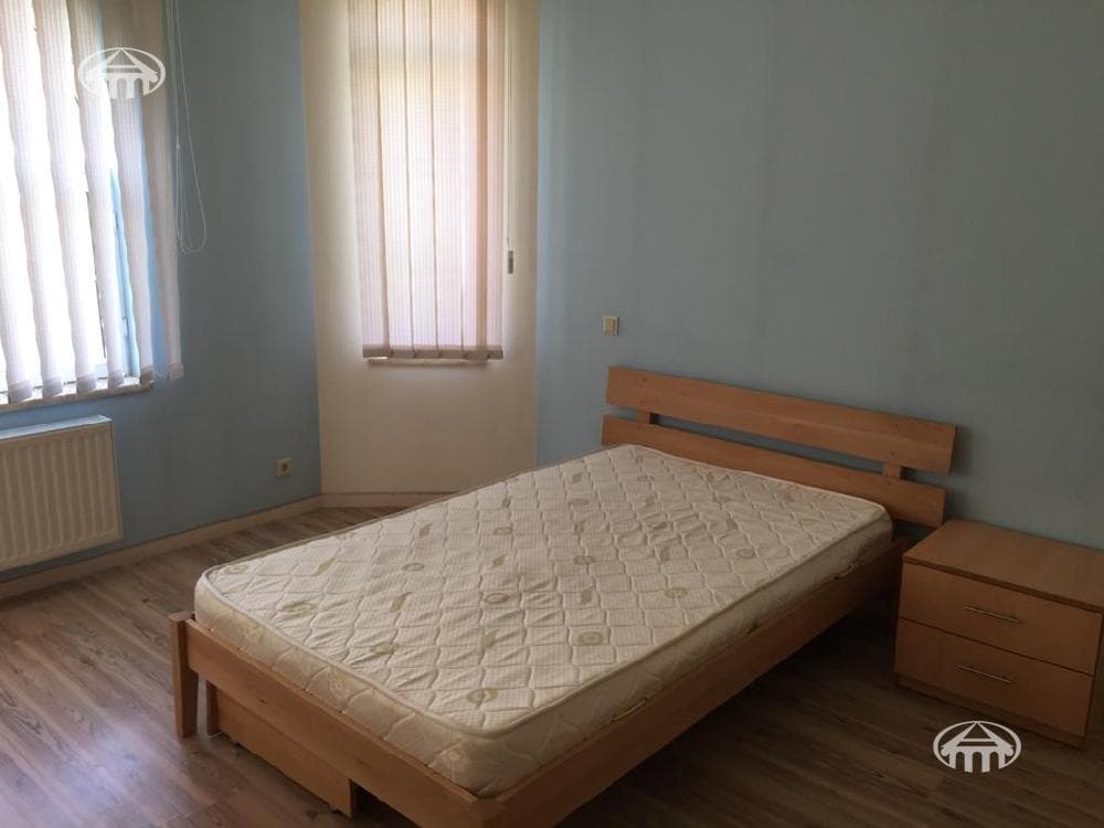 Особняк · 5 комн. · 410 м² · Ваагни