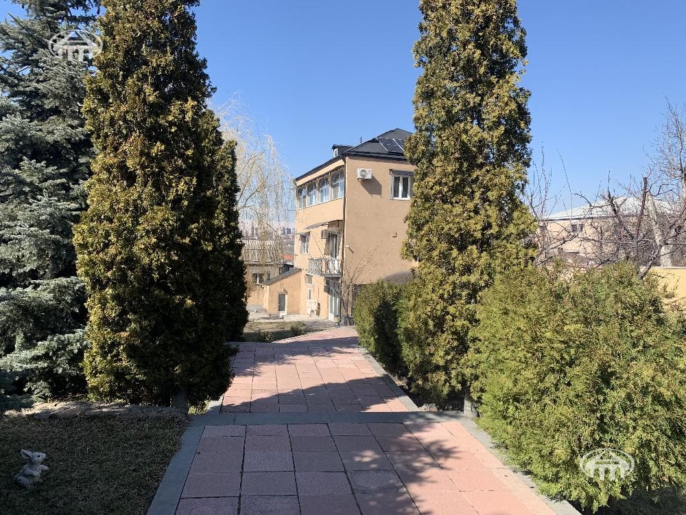 Քոթեջ · 357 մ² · Նորք-Մարաշ