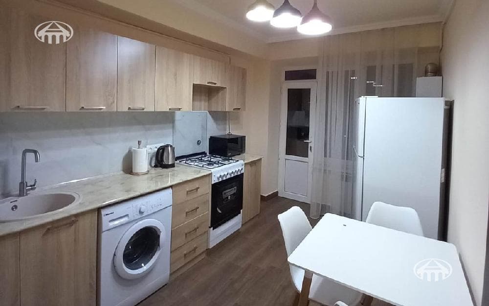 Квартира · 1 комн. · 43 м² · Кентрон