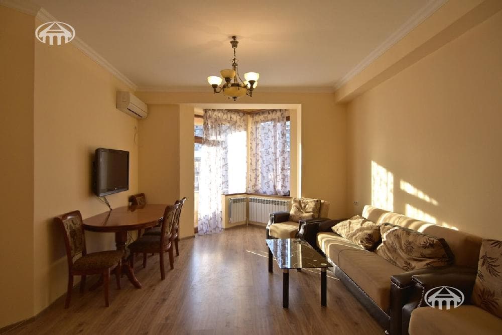 Apartment · 2 rooms · 53 m² · Kentron