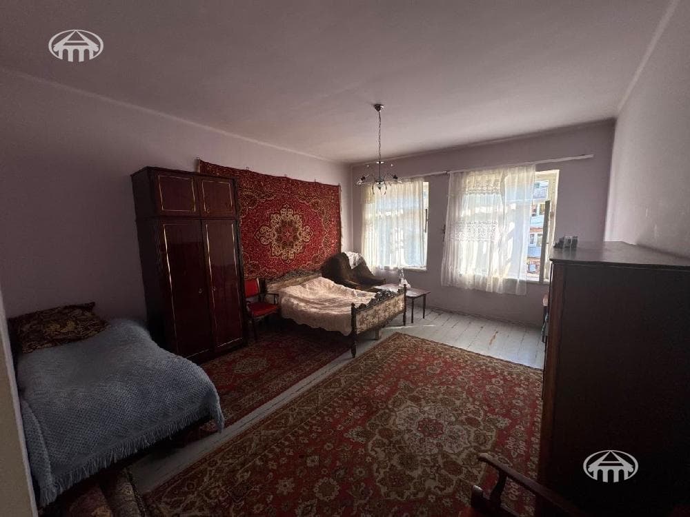 House · 3 rooms · 91 m² · Kanaker-Zeytun