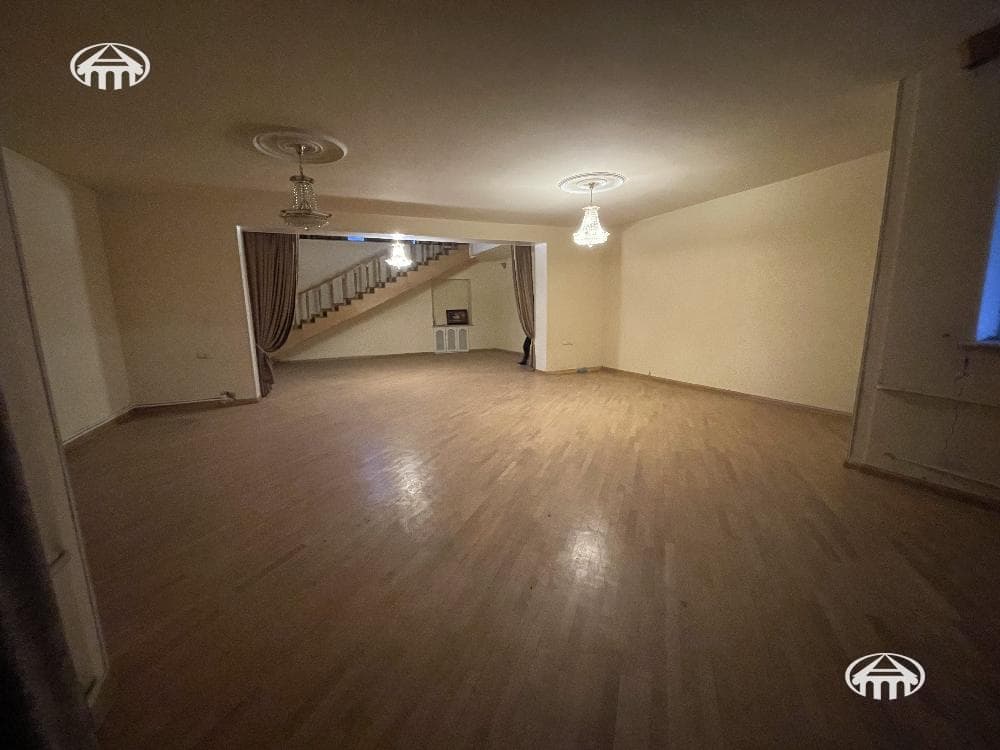 Mansion · 9 rooms · 685 m² · Arabkir