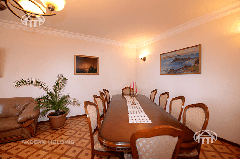 Mansion · 6 rooms · 400 m² · Nor Nork