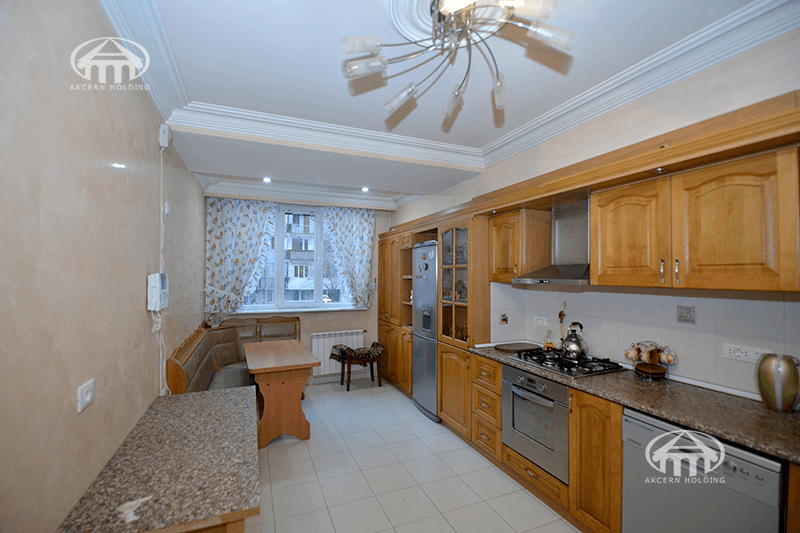 Квартира · 2 комн. · 68 м² · Кентрон